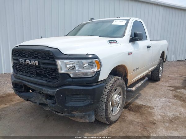 2022 RAM 2500 TRADESMAN  4X4 8' BOX