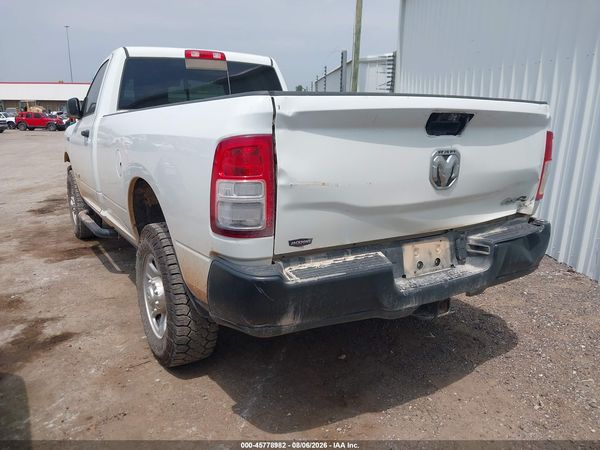 2022 RAM 2500 TRADESMAN  4X4 8' BOX