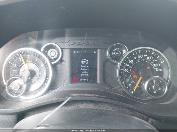2022 RAM 2500 TRADESMAN  4X4 8' BOX