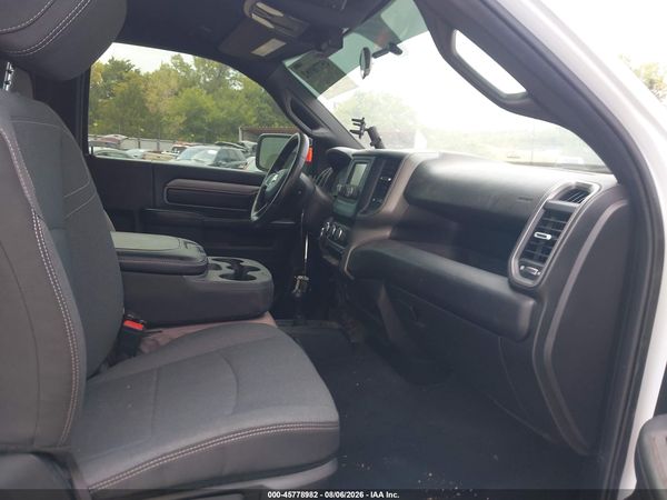 2022 RAM 2500 TRADESMAN  4X4 8' BOX