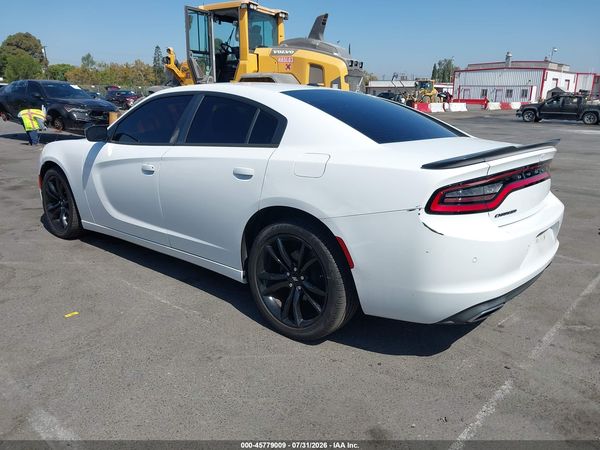 2018 DODGE CHARGER SXT RWD