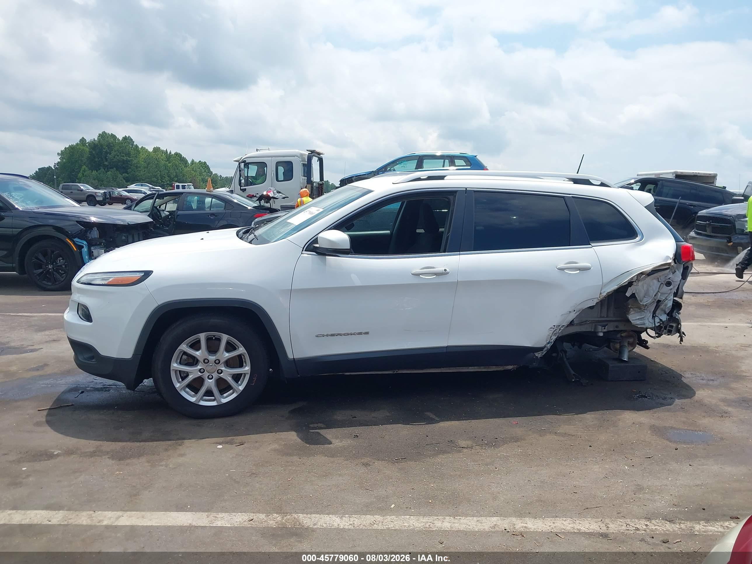 2017 JEEP CHEROKEE LATITUDE
