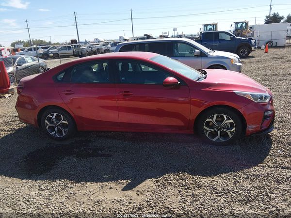 2019 KIA FORTE LXS