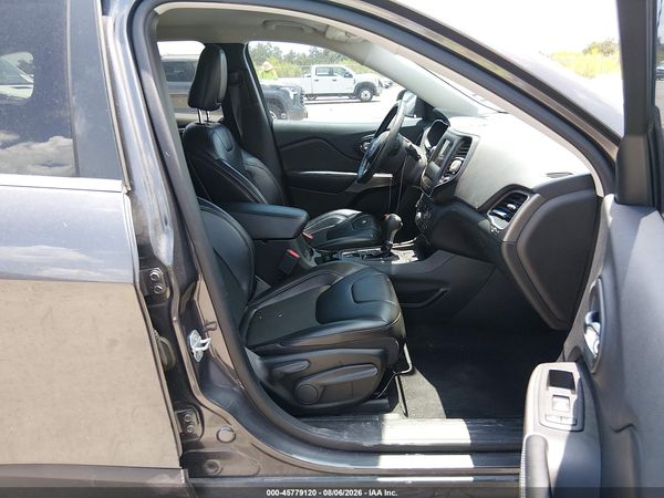 2019 JEEP CHEROKEE LATITUDE PLUS FWD