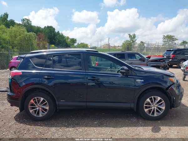 2018 TOYOTA RAV4 HYBRID LE