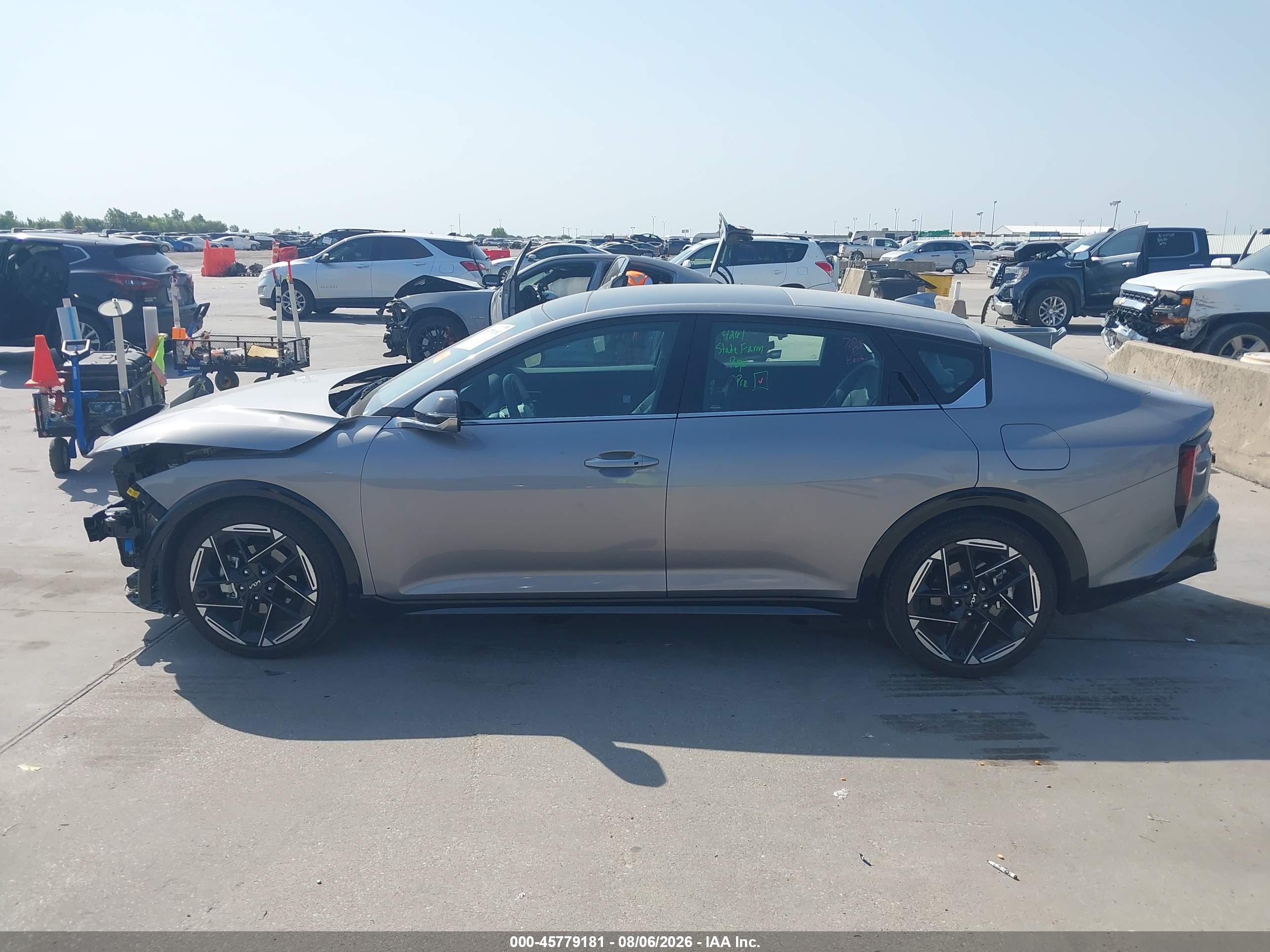 2025 KIA K4 GT-LINE