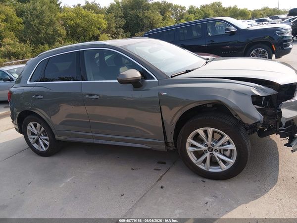 2024 AUDI Q3