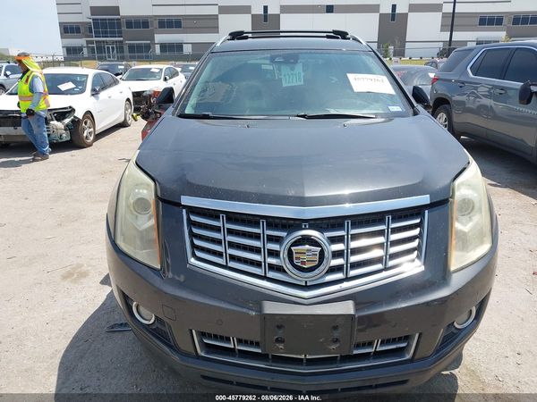 2016 CADILLAC SRX PERFORMANCE COLLECTION
