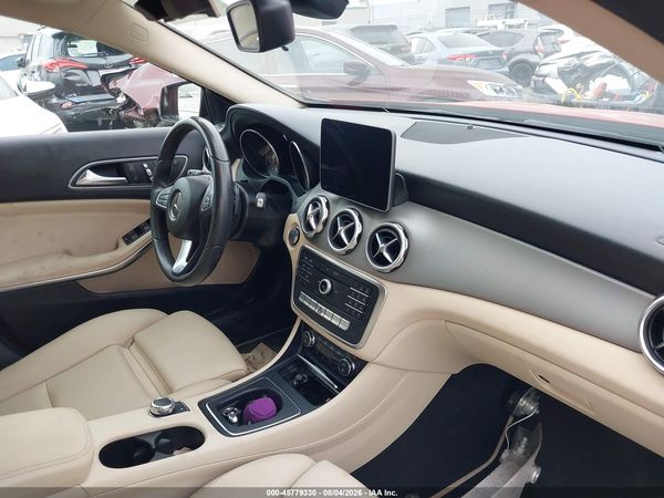 2018 MERCEDES-BENZ GLA 250 4MATIC