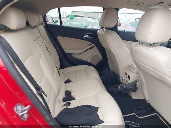 2018 MERCEDES-BENZ GLA 250 4MATIC