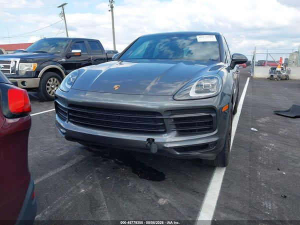 2021 PORSCHE CAYENNE