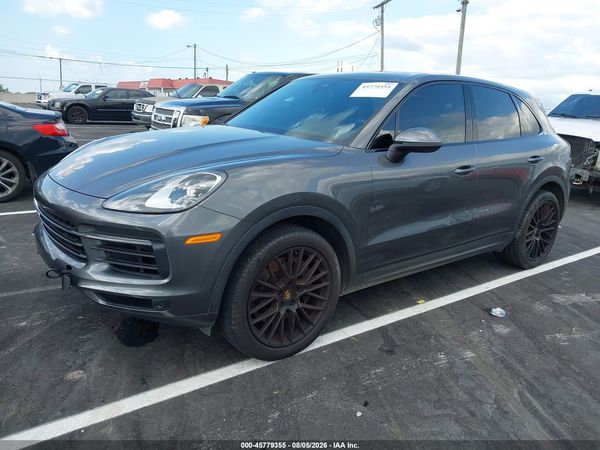 2021 PORSCHE CAYENNE