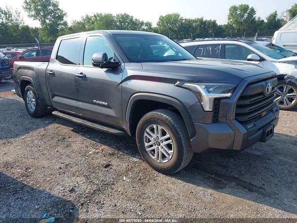 2022 TOYOTA TUNDRA SR5