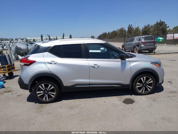 2018 NISSAN KICKS SR