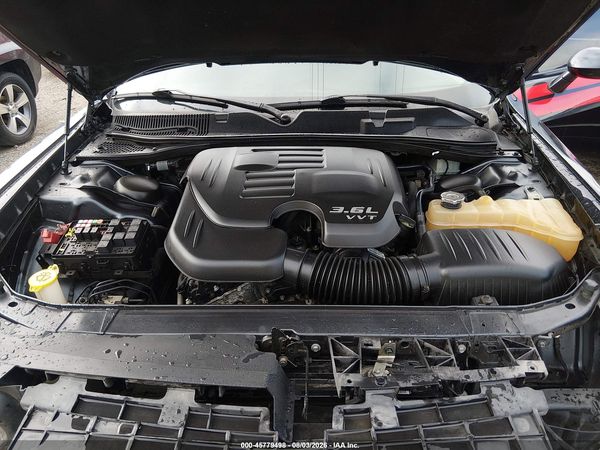 2016 DODGE CHALLENGER SXT