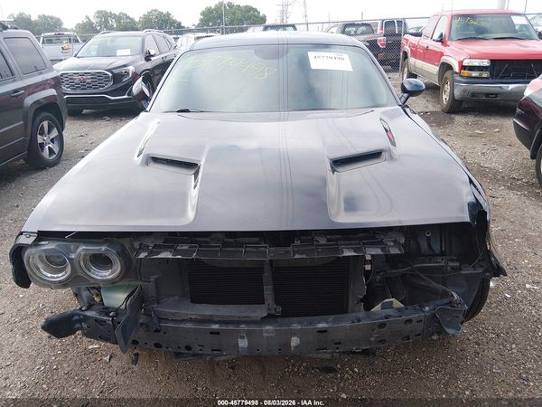 2016 DODGE CHALLENGER SXT