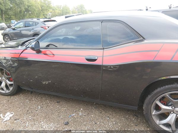 2016 DODGE CHALLENGER SXT