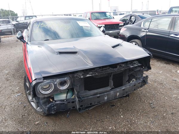 2016 DODGE CHALLENGER SXT