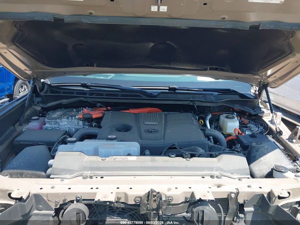 2026 TOYOTA TUNDRA HYBRID