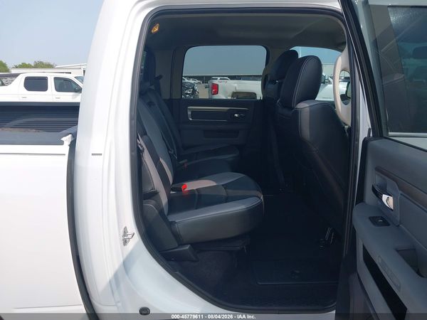 2018 RAM 1500 SLT