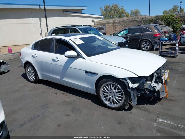 2017 JAGUAR XE 25T