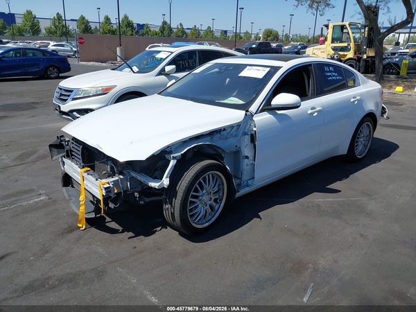 2017 JAGUAR XE 25T