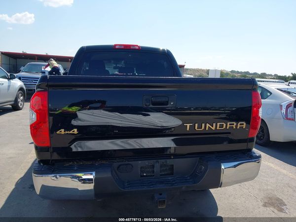 2017 TOYOTA TUNDRA SR5 5.7L V8