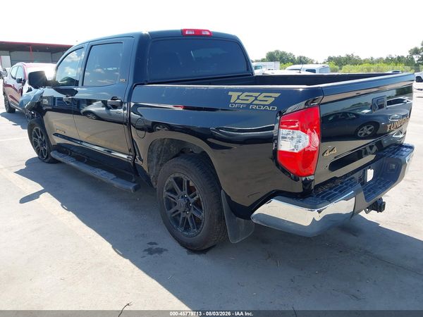 2017 TOYOTA TUNDRA SR5 5.7L V8