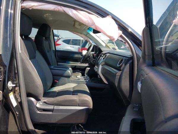 2017 TOYOTA TUNDRA SR5 5.7L V8