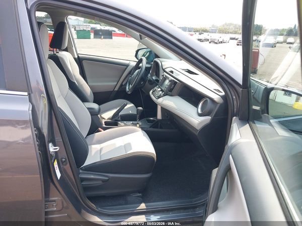 2018 TOYOTA RAV4 XLE