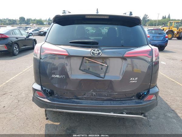 2018 TOYOTA RAV4 XLE