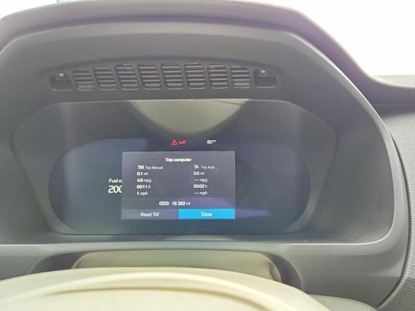 2023 VOLVO XC90