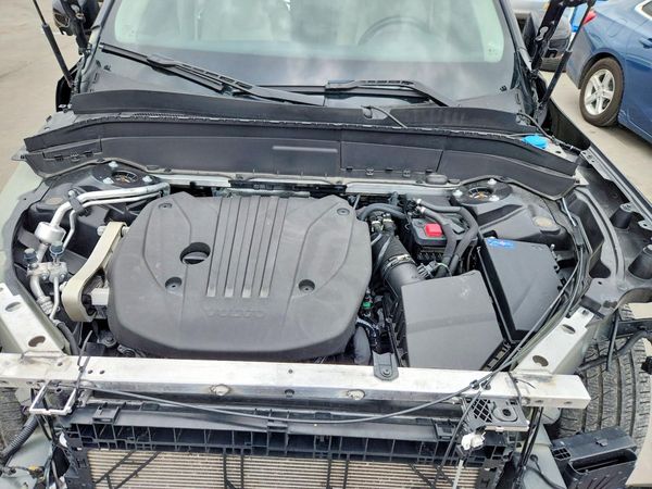 2023 VOLVO XC90