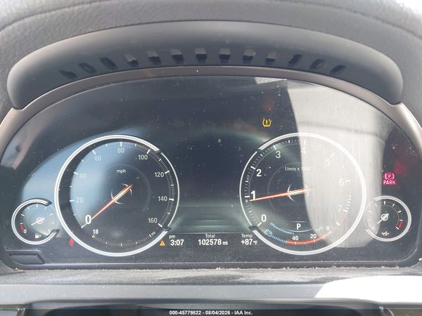 2015 BMW 740I
