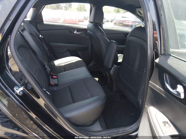 2024 KIA FORTE GT-LINE