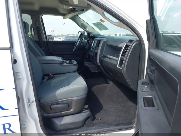 2018 RAM 2500 TRADESMAN  4X4 6'4 BOX