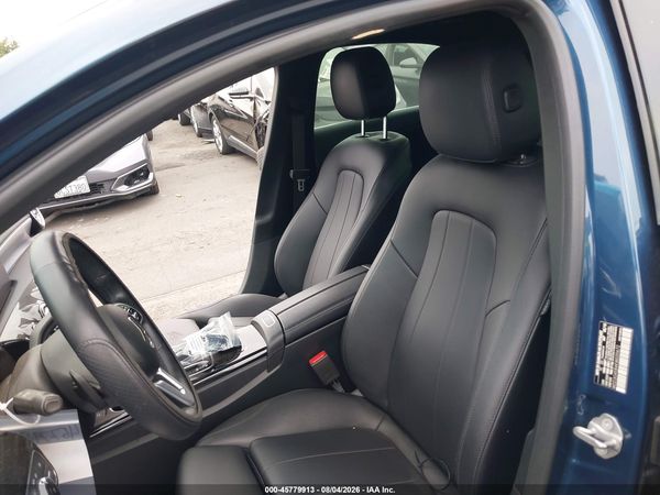 2019 MERCEDES-BENZ A 220 A220