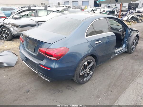 2019 MERCEDES-BENZ A 220 A220