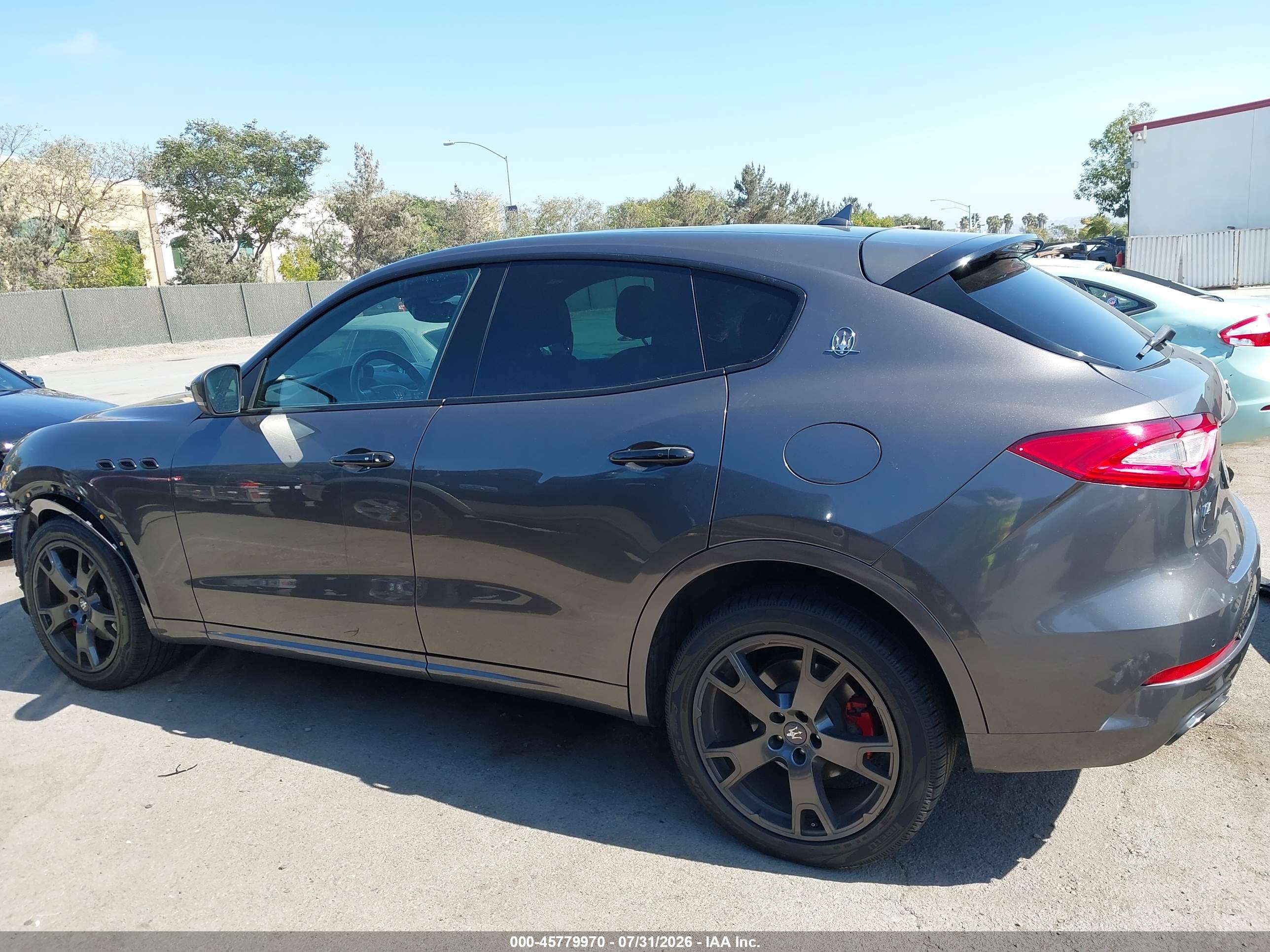 2018 MASERATI LEVANTE