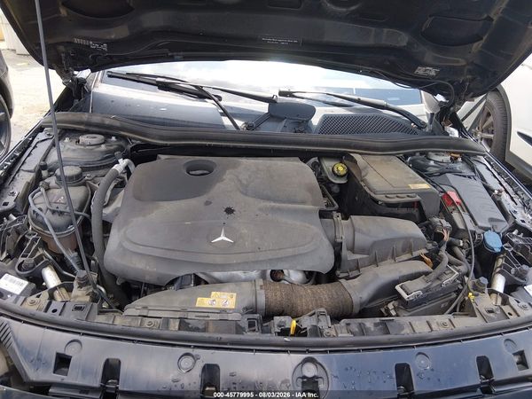 2015 MERCEDES-BENZ GLA 250 4MATIC