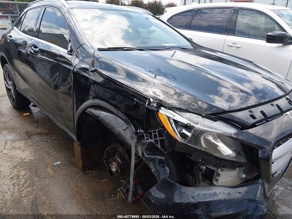 2015 MERCEDES-BENZ GLA 250 4MATIC