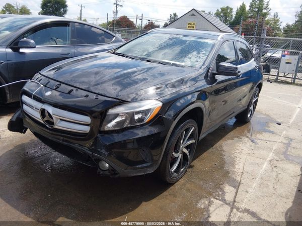 2015 MERCEDES-BENZ GLA 250 4MATIC