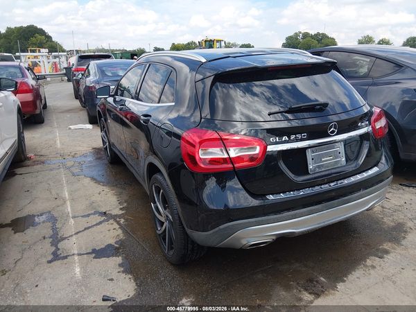 2015 MERCEDES-BENZ GLA 250 4MATIC