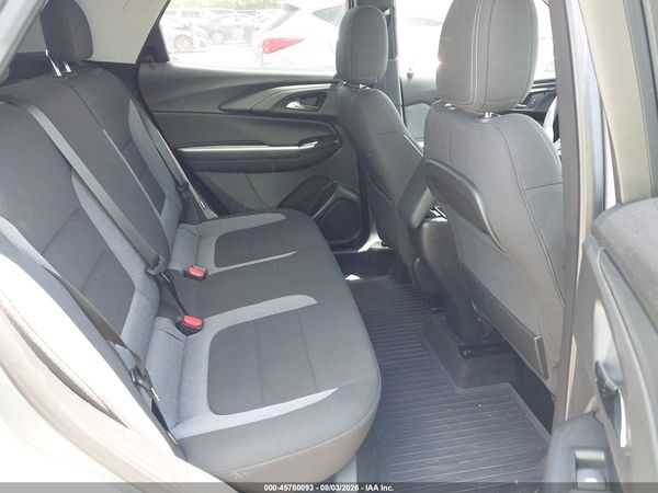 2025 CHEVROLET TRAILBLAZER FWD LS — I8