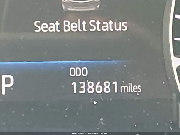 2020 TOYOTA HIGHLANDER XLE