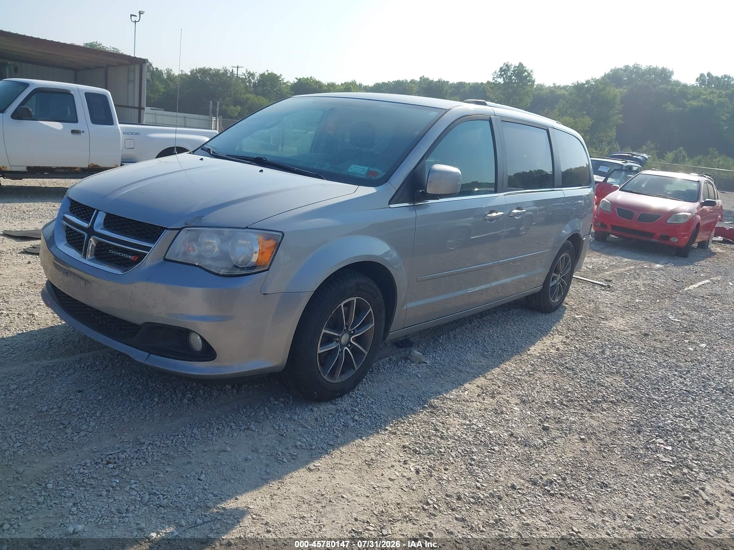 2017 DODGE GRAND CARAVAN SXT — I2