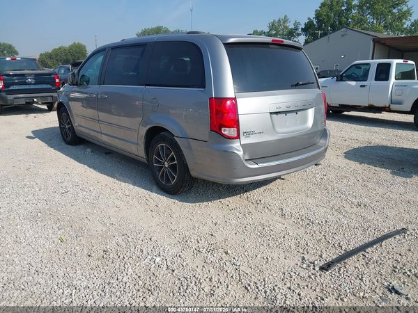 2017 DODGE GRAND CARAVAN SXT — I3