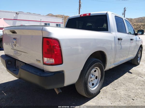 2016 RAM 1500 ST