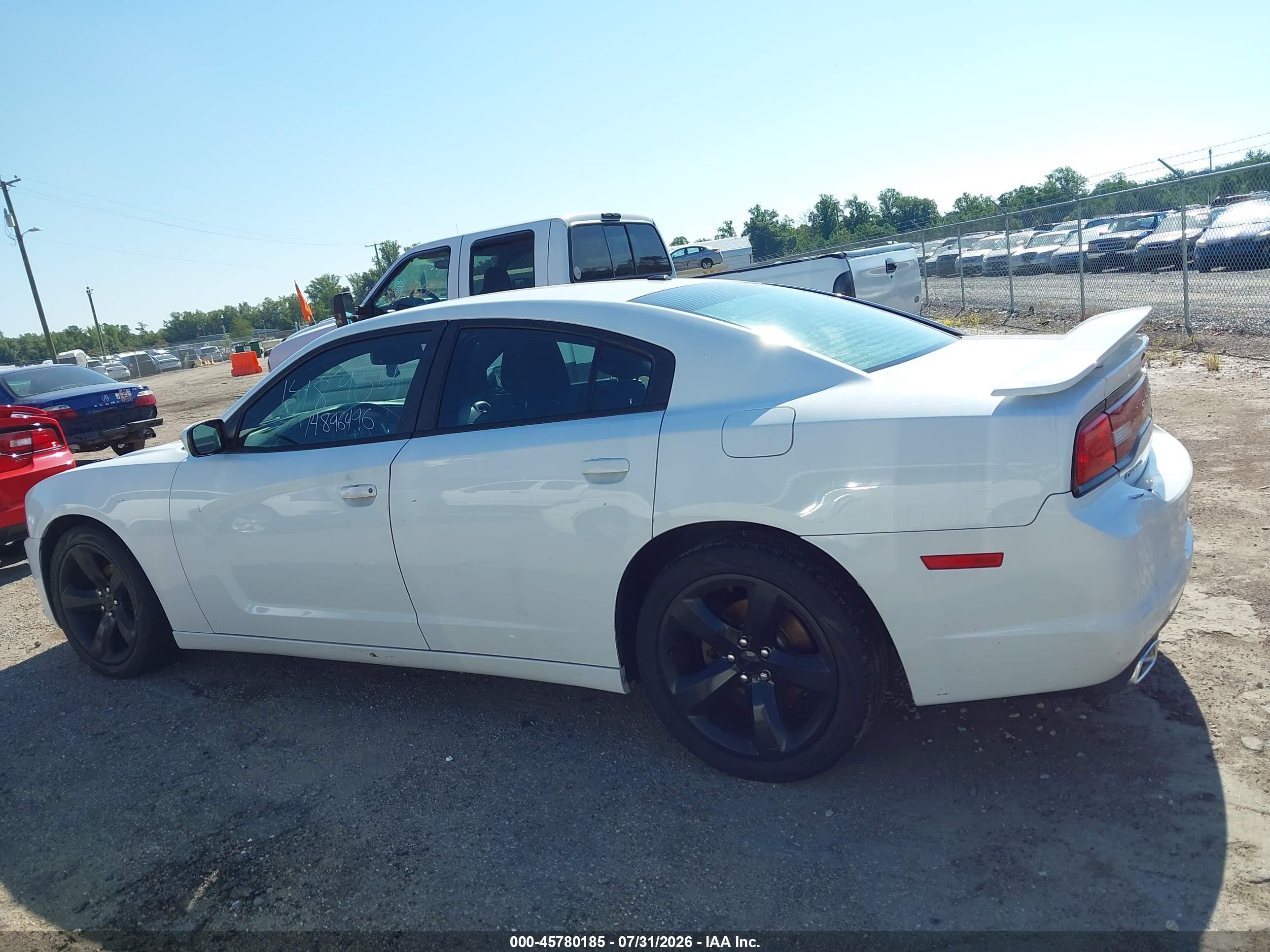 2014 DODGE CHARGER SXT