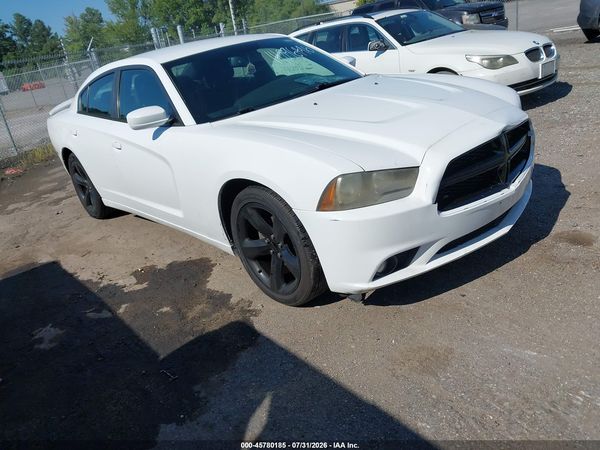 2014 DODGE CHARGER SXT